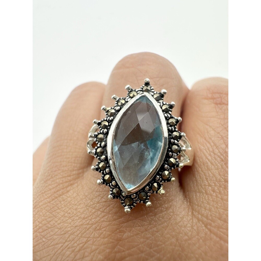 Marcasite Marquise Blue Stone Cocktail Ring Size 7.5 Silver Tone